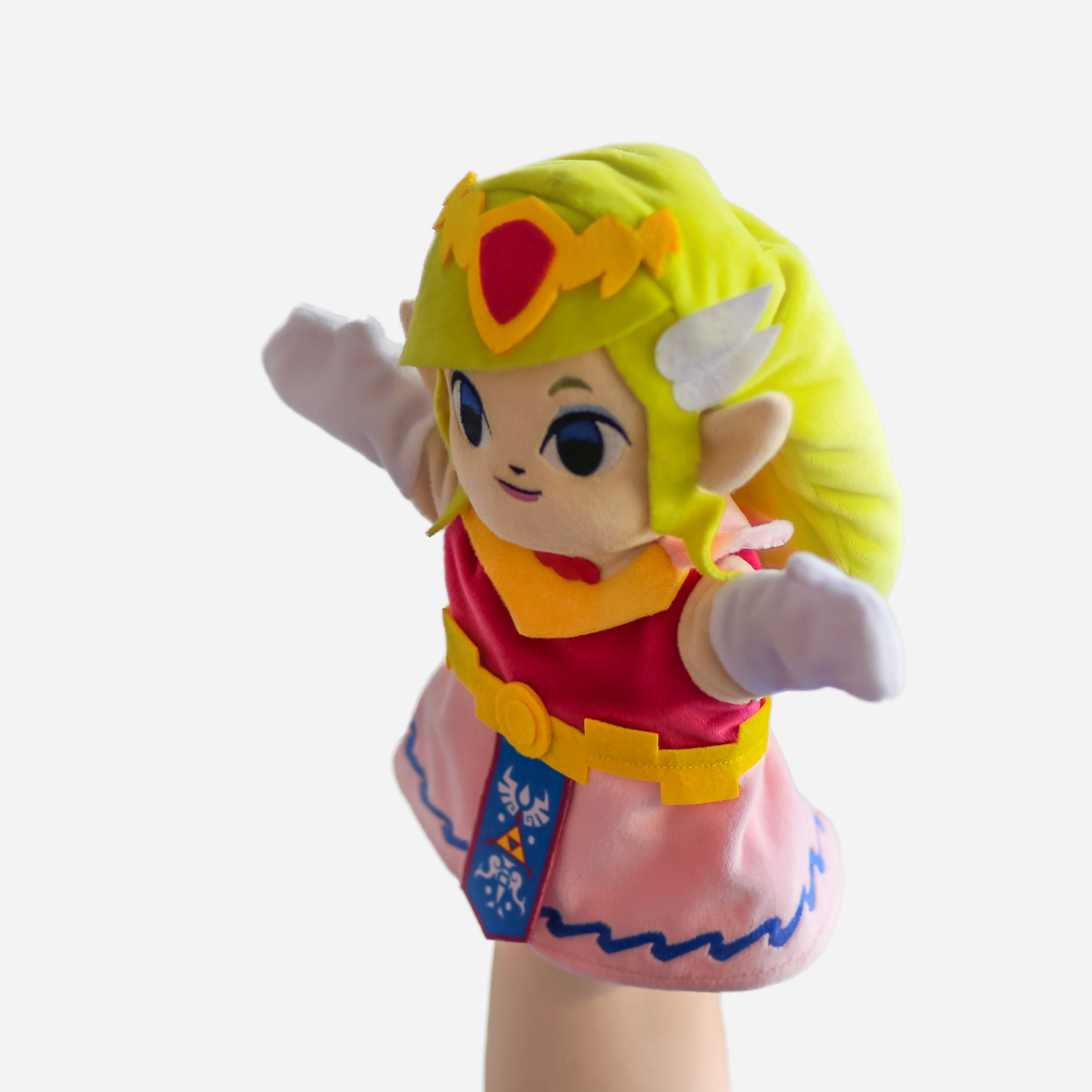 Princess Zelda puppet by Uncute